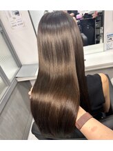 年齢にともなう髪の悩みに強いお悩みありませんか？これから髪を大事に育てていくお手伝いをさせて下さい♪