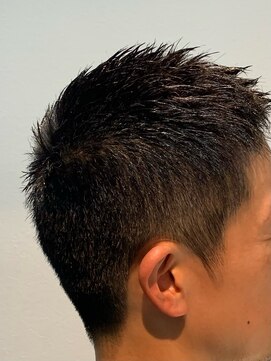 クローバー(CLOVER) 心斎橋　小林広明　ショート　ベリーショート