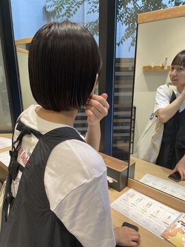 スミス 秋葉原(Smith) ミニボブ／髪質改善／イルミナカラー