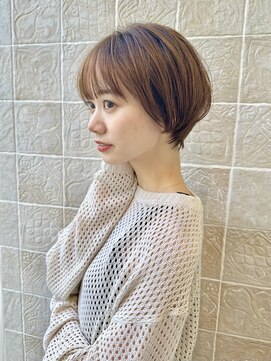 ビュートリアム 南青山(BEAUTRIUM) 大人ショート　ふんわりショート　小顔ショート　30代40代