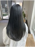 ダークグレー