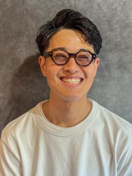 ベース(BASE) ツーブロックショート