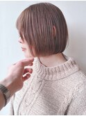=透明感顔周りレイヤーボブ切りっぱなしボブ耳かけボブ30代40代