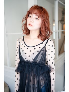 マグノリア オモテサンドウ(MAGNOLiA Omotesando) キュートカジュアルなミディアムスパイラル・・・HINATA