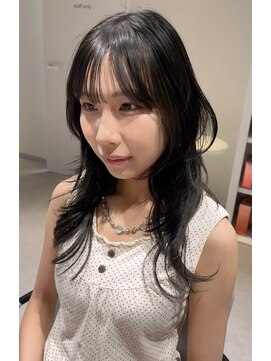 アム(amu) ハッシュカット/ミディアムレイヤー/韓国レイヤー