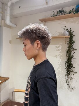 ゼスト 中野店(ZEST) 【ZEST中野/イチカ】スパイキー × シルバーグレージュ