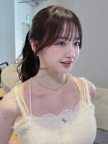 アルバム 池袋(ALBUM)&nbsp;ロングおくれ毛前髪カット暗めカラーオリーブベージュ_F40911