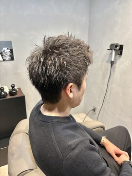 スパイキーショート