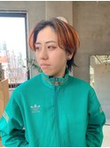 ショートカット、ショートウルフ、オレンジカラー、ブリーチ