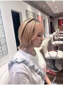 ミルクティーベージュ×ウルフボブ