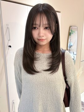 エミュ(emu) 【emu】レイヤーカット×オリーブグレージュ