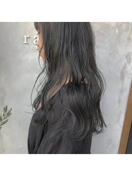 ラフィネ(raffine) オリーブアッシュ