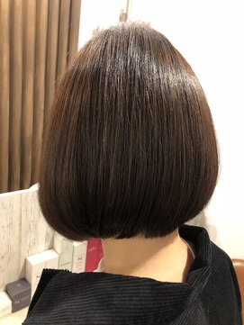 スタートアゲイン エスエー(Start Again .S.A) 丸み矯正ボブ