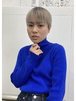 ユイツ&nbsp;ホワイトベージュ×マッシュショート