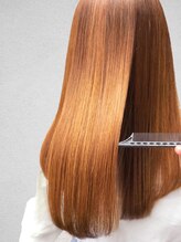 ダブルカラーなどブリーチのハイダメージも水分不足が大きな原因！ULTOWA+TOKIOのスーパーケアで産艶髪に♪