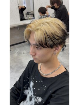 オム ブランシェ(HOMME BLANCHE’) 【Ryo】センターパートウルフコンマバング＆エンドカラー