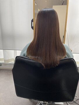 フラッグ ヘアー 天神西通り店(Flag HAIR) 髪質改善酸性ストレートとブリーチしない透明感カラーが得意です