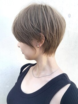 アンド ストーリーズ(&STORIES) ショートボブ髪型30代40代50代前髪あり前髪なし面長丸顔【倉田】