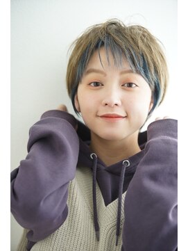 リル 8F 銀座(Rire) 【Rire-リル銀座-】３０代４０代にオススメマッシュショート