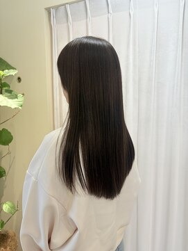 オリーブブラウン