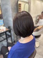ラッシェル プレジール(Rushell plaisir) 40代50代60代70代大人女性に似合うショートボブ白髪ぼかし