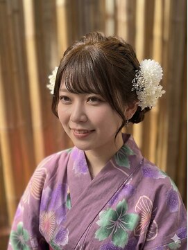 美容室サラサ 山鼻店 編み込みお団子