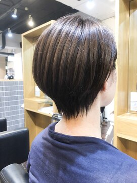 ヘアーアンドシューズ タイプエービー(HAIR&SHOES Type AB) "Type ABデザイン"サロンスタイル