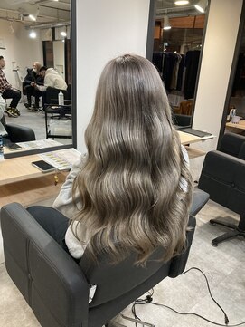 ラフ 難波店(LAFF) #黒髪#ボブルフ#ネビージュ#小顔#ワンレン