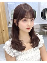 アフロートリノ(AFLOAT Leino)&nbsp;大人可愛い韓国くびれヘア　レイヤーカット　似合わせ顔まわり