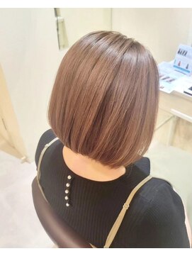 マルム(mulum) ピンクベージュボブ