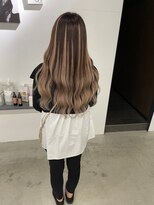 キング 梅田(K!ng)&nbsp;縮毛矯正髪質改善ハイライトレイヤーカット梅田美容室エクステ