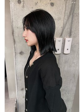 ソル ジングウマエ(SOL JINGUMAE) 黒髪×ロブ