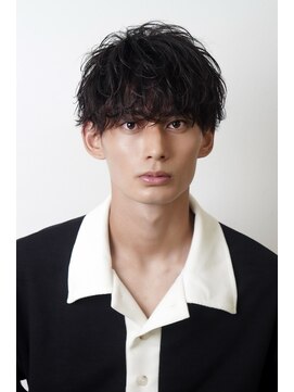 オーシャントーキョーオーバー 渋谷(OCEAN TOKYO OVER) 韓国センターパートコンマバングフェザーパーマニュアンスパーマ