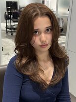 キートス(Kiitos) 【ナチュラルブラウンの抜け感レイヤーロング】