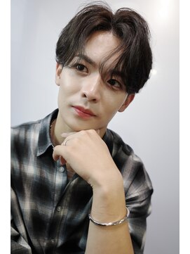 ピア(Pia) メンズカット センターパート