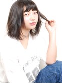 モノトーングレージュ