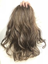 フェリーチェヘアーデザイン(Felice)&nbsp;王道ミルクティーグレージュ×ハイライト