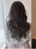 ホワイトグレージュ×グラデーションカラー