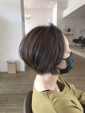 コワファースト 別府 重軽ショートボブ