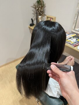 ルミエール(lumiere) 学生の方にもおすすめ☆ダメージレスナチュラルストレート