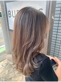 ほんのり透け感グラデーション