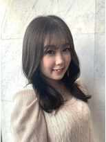 ロアナ 六本木(LOANA ROPPONGI) 38ミリのコテで大きいウェーブ巻き(韓国巻き)