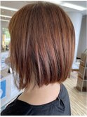 切りっぱなしボブ+インナーカラー