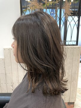 リノナ(Linona) ★似合わせカットグレーベージュ髪質改善インナーカラー前髪