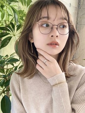 サイン 表参道(SIGN) レイヤーカットインナーカラーイヤリングカラー色落ち綺麗表参道