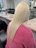 ベレーザ 渋谷(BELEZA)&nbsp;8162渋谷ブロンドホワイトアッシュ髪質改善ストレート韓国ヘア