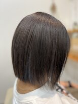 ルヴェール 茜部店(Le Vert) インナーカラー×かるめ前下がりボブ