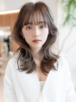 大人かわいい／20代30代/くびれ巻き／バングカット／レイヤー