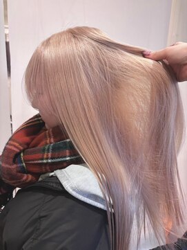 ベレーザ 渋谷(BELEZA) 11961髪質改善金髪ホワイトブロンドマロンベージュストレート