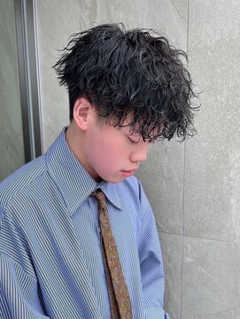 トップヘアーテラス(TOPHAIR TERRACE) 【メンズ】トレンドパーマスタイル